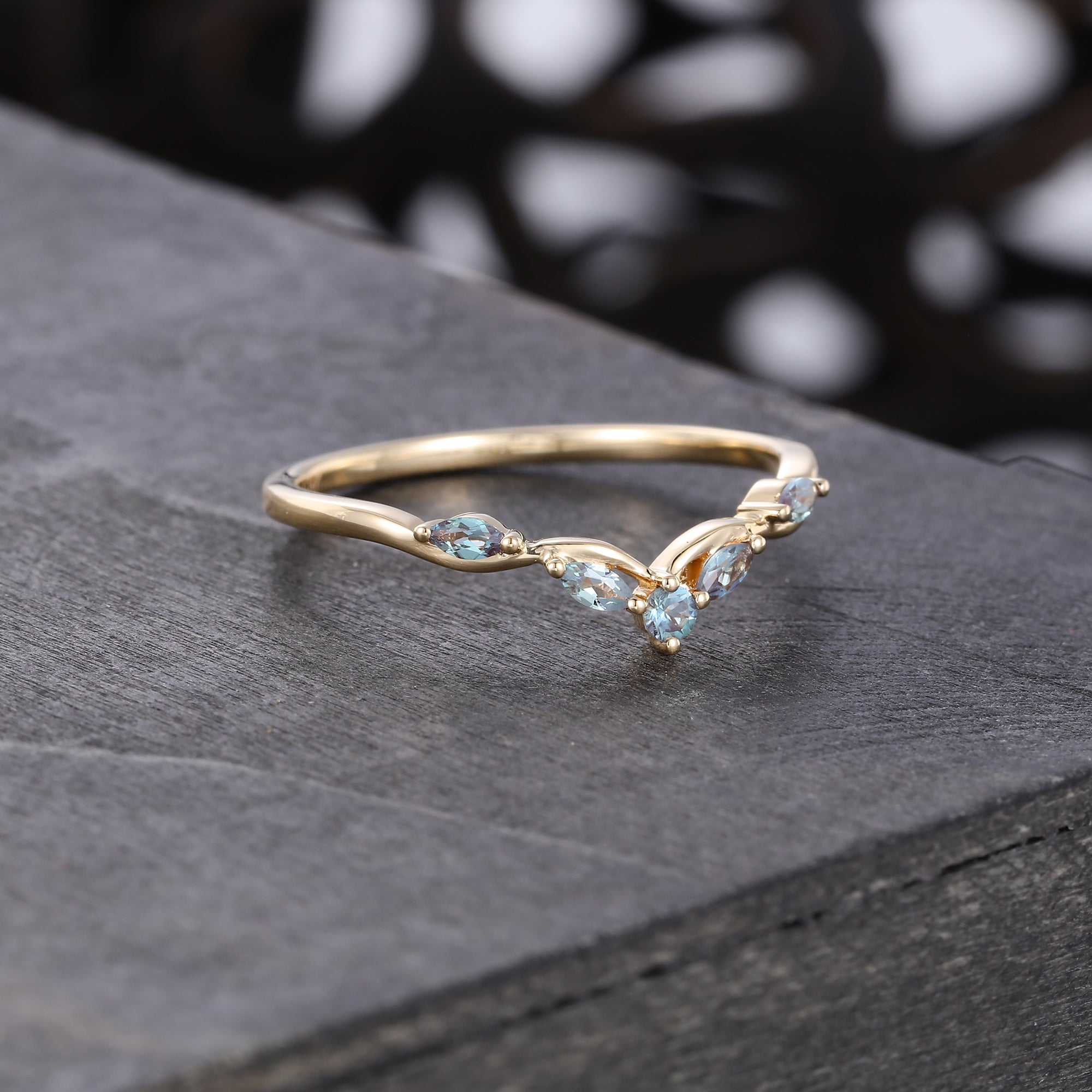 Marquise & Round Cut Alexandrite Seagull Arc Curved Wedding Band