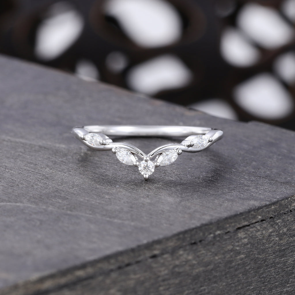 Marquise & Round Cut MoissaniteSeagull Arc Curved Wedding Band