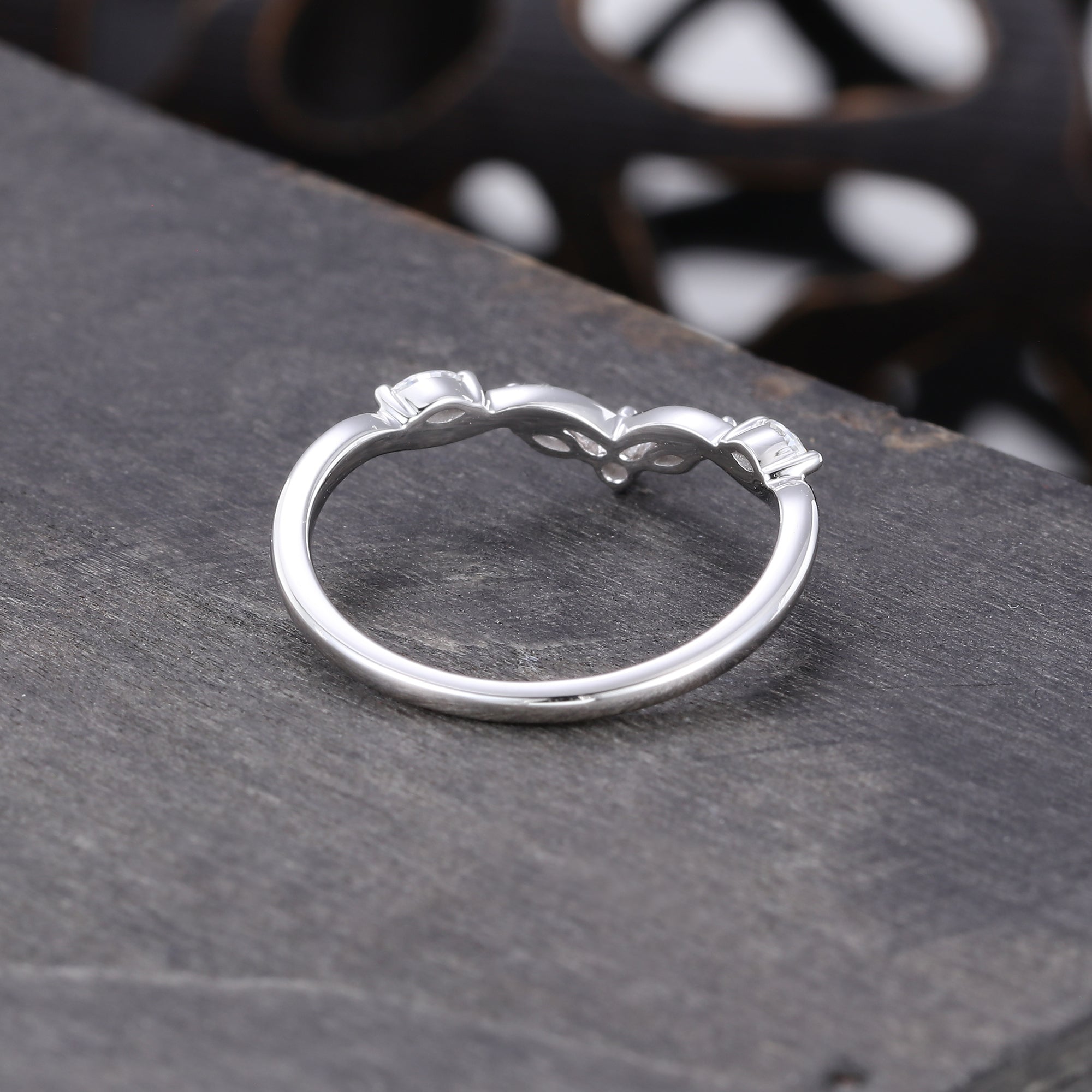 Marquise & Round Cut MoissaniteSeagull Arc Curved Wedding Band
