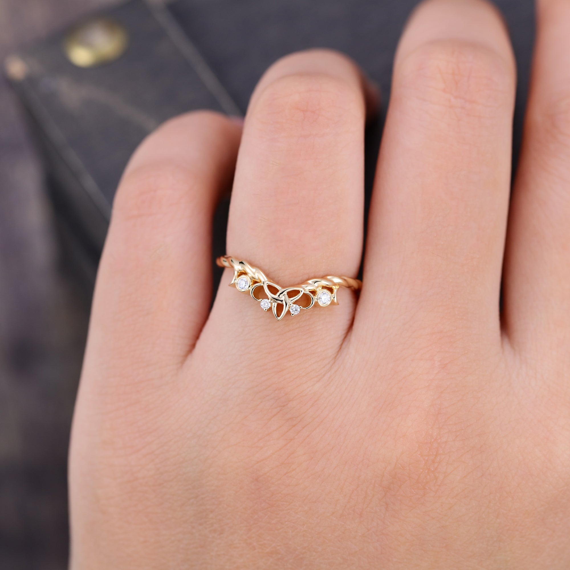 Moissanite Curved Wedding Ring with Celtic Knot Design