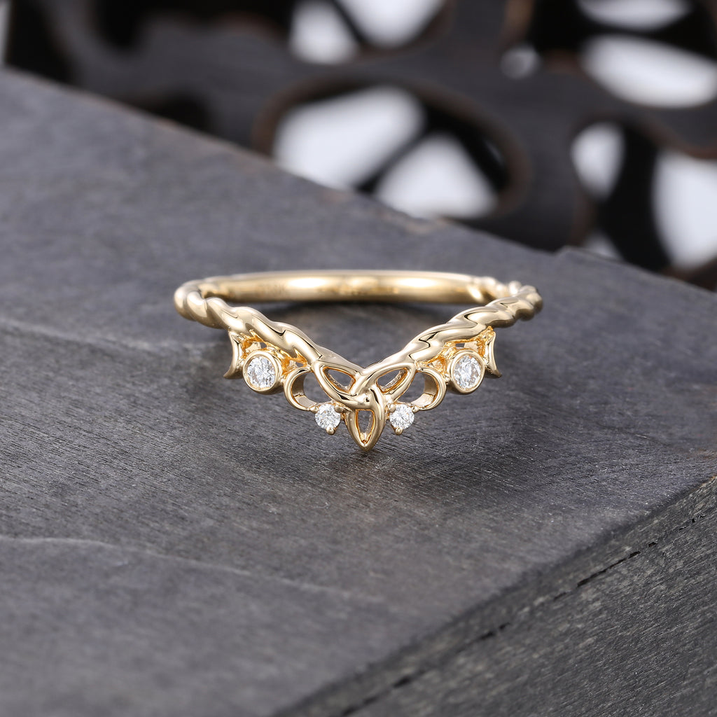 Moissanite Curved Wedding Ring with Celtic Knot Design