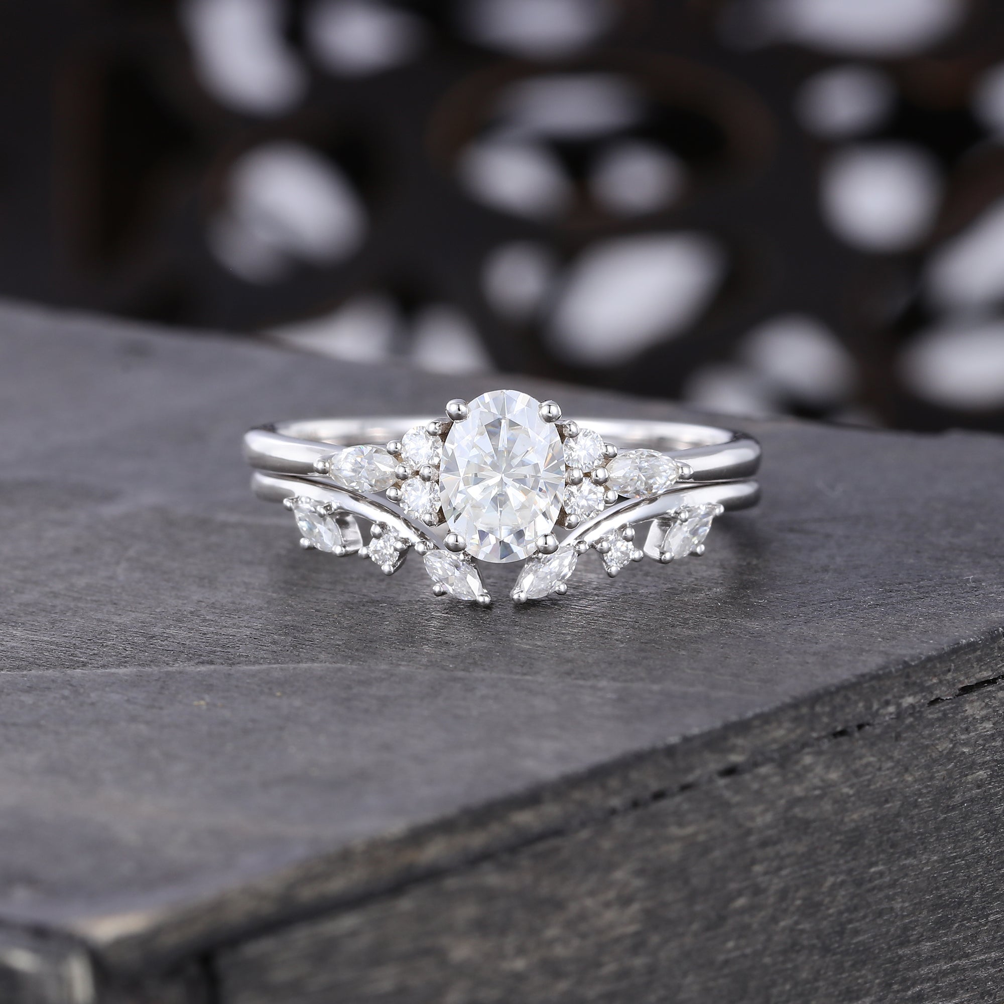Oval Cut Moissanite Bridal Ring Set ClassicCluster Engagement Ring Set
