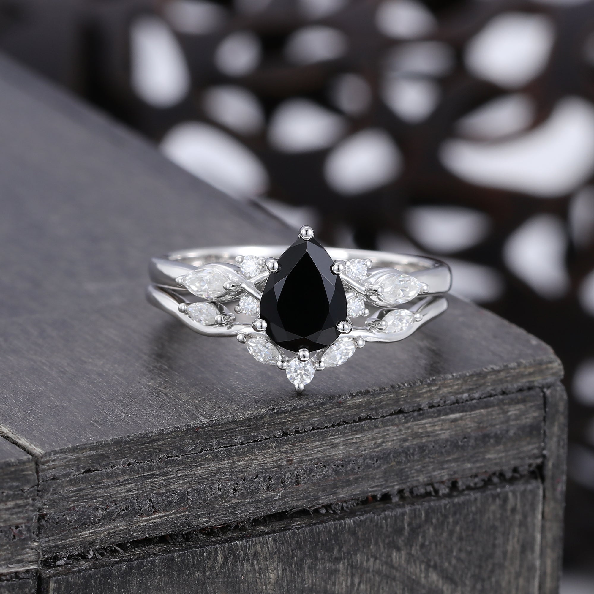 Pear Cut Black Onyx Wedding RingSet Art Deco Bridal Ring Set