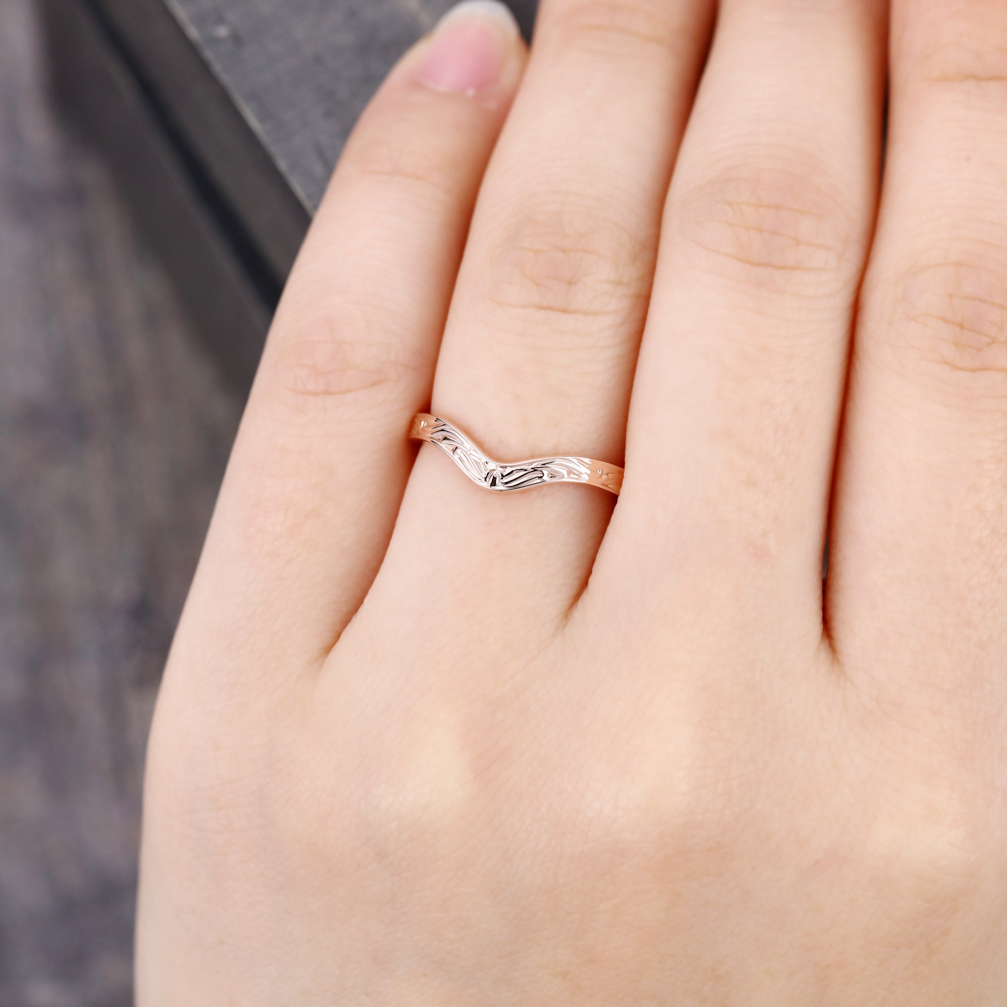 Vintage Curved Engraved Wedding Band in Rose Gold