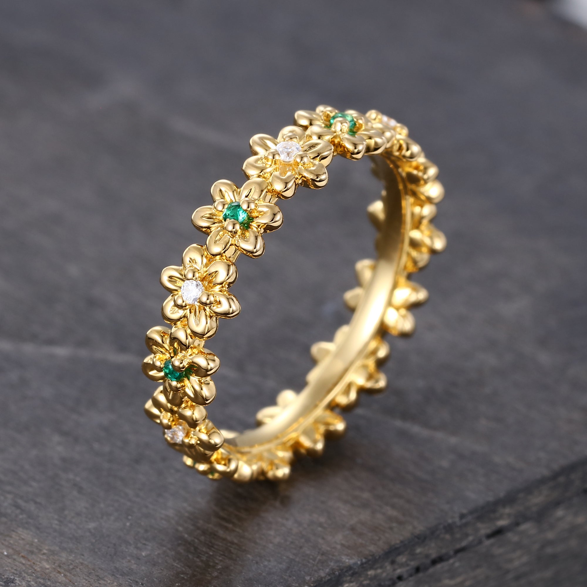 Vintage Emerald & Moissanite Wedding band Unique Yellow Gold Flower ring